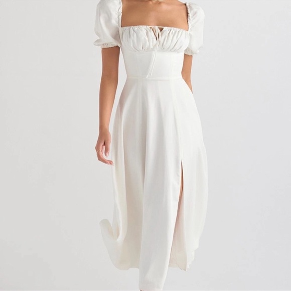 House of CB Dresses & Skirts - Elegant White Puff Sleeve Dress house of cb xs  tallulah white midi